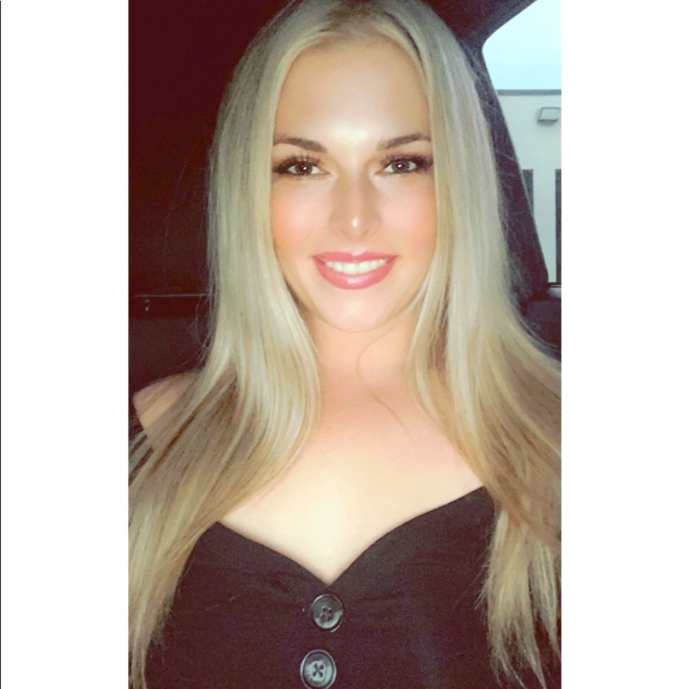 Meet your Posher, Kaycee